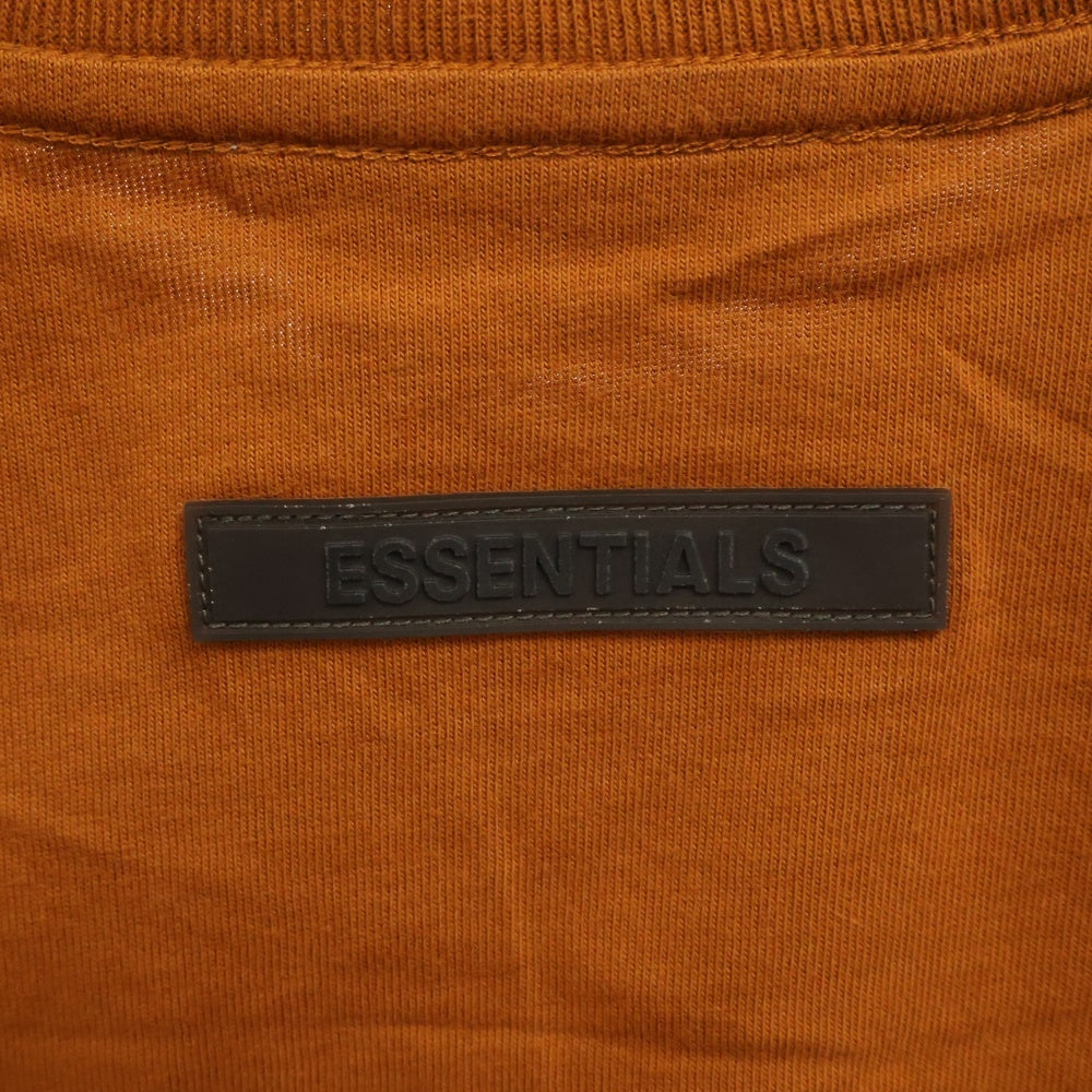 FEAR OF GOD ESSENTIALS(フィアオブゴッド エッセンシャルズ) L/S T-SHIRT リフレクターロゴ 長袖Tシャツ ロンT ブラウン