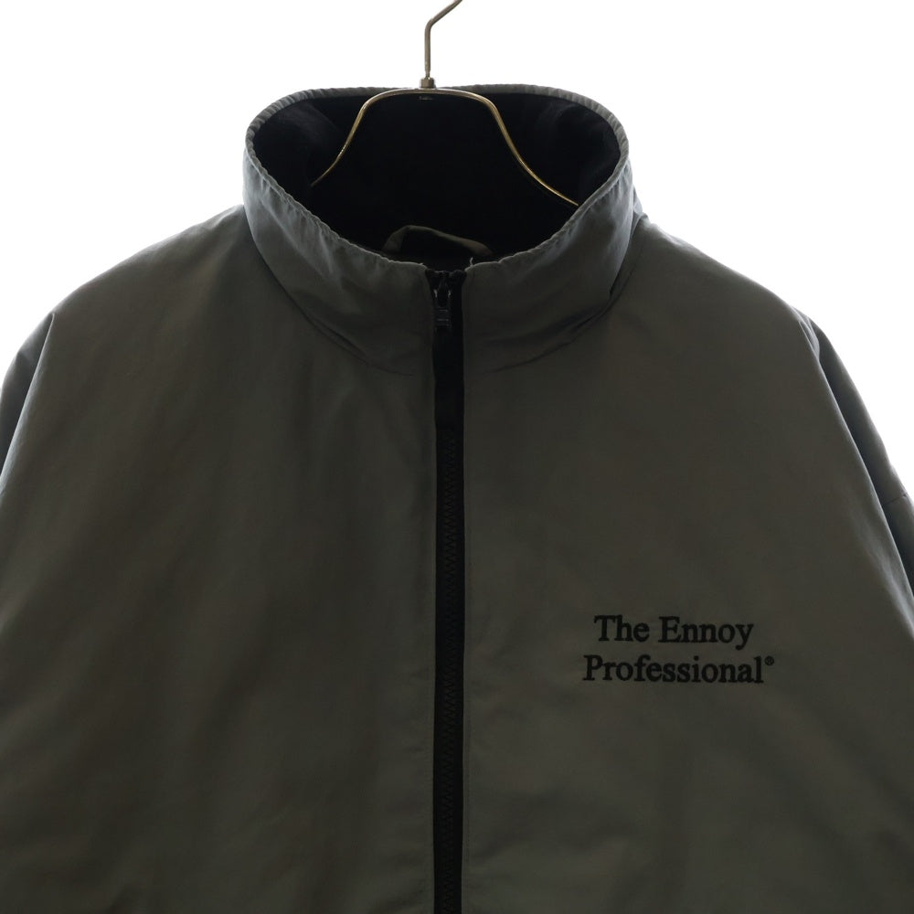 The Ennoy Professional(エンノイプロフェッショナル) 23AW スタイリスト私物 Nylon Padded Jacket ロゴ刺繍 ナイロン ジップアップジャケット グレー AW23BRENJK03LP