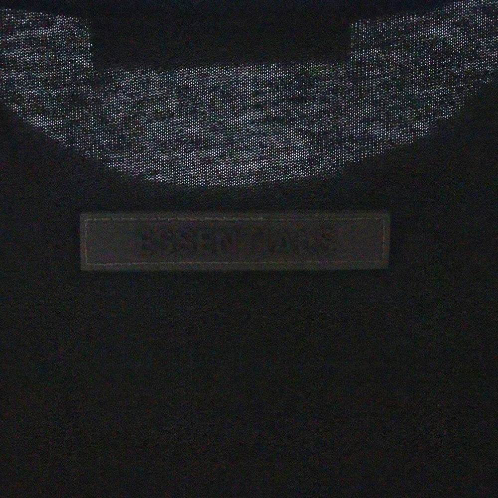 FEAR OF GOD ESSENTIALS(フィアオブゴッド エッセンシャルズ) L/S T-SHIRT リフレクターロゴ 長袖Tシャツ ロンT ブラック