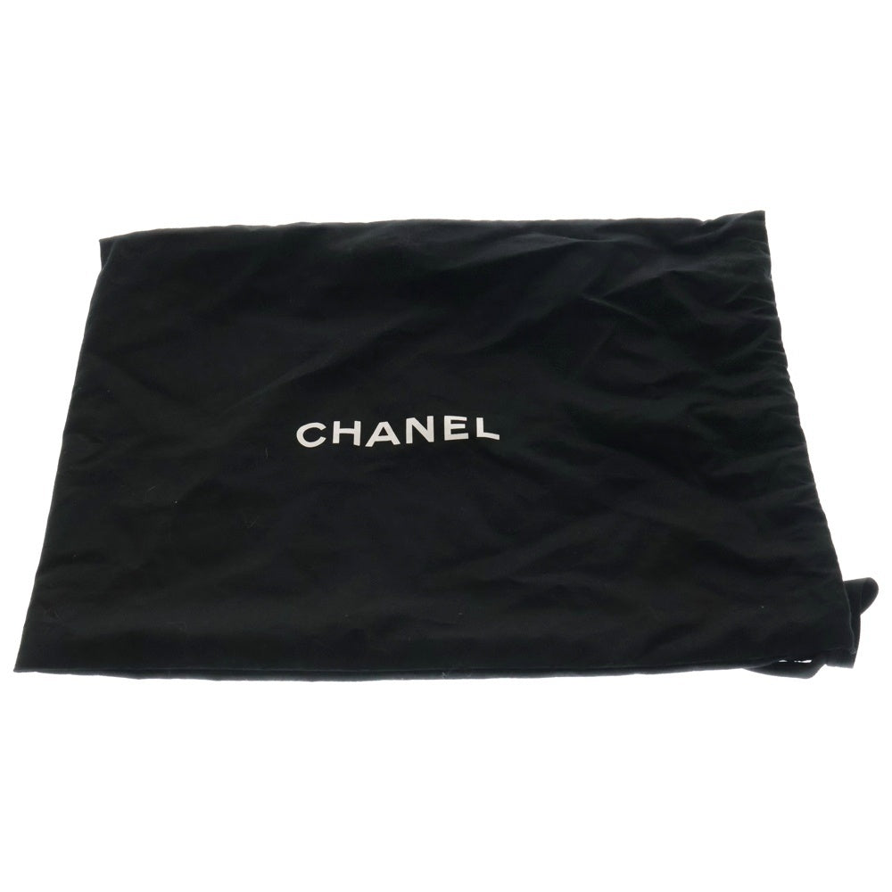 CHANEL(シャネル) ミニ マトラッセ ショルダーバッグ ホワイト/ゴールド