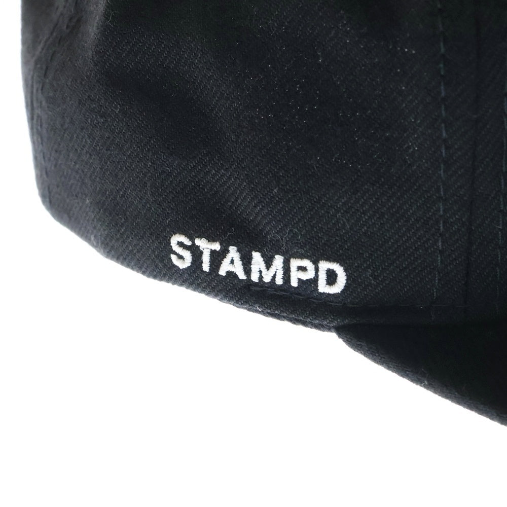 STAMPD(スタンプド) ロゴプリント ベースボールキャップ 帽子 ブラック