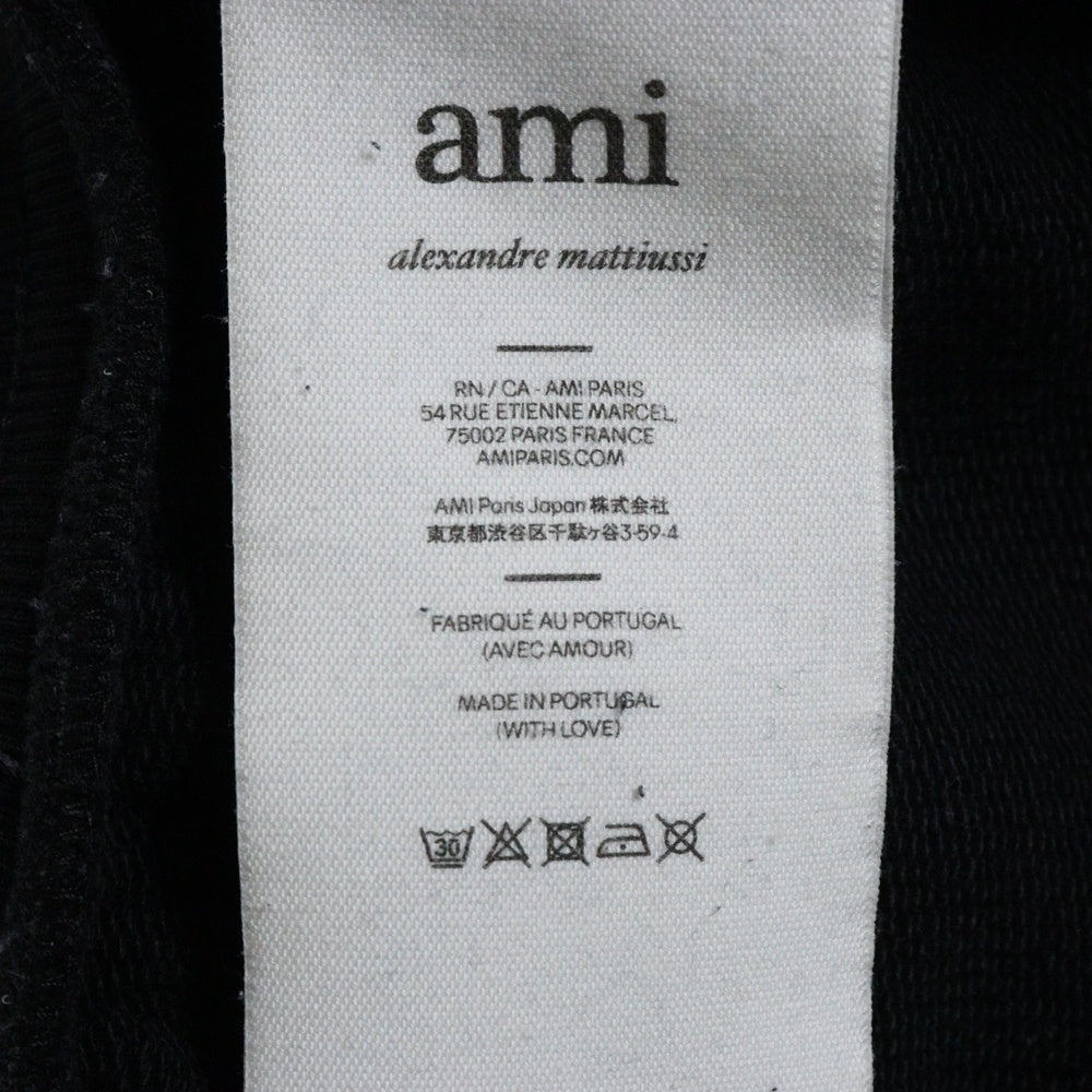 AMI Alexandre Mattiussi(アミアレクサンドルマテュッシ) TONAL ADC SHORT ハートロゴ刺繍 スウェットハーフパンツ ショーツ ブラック USO635.747