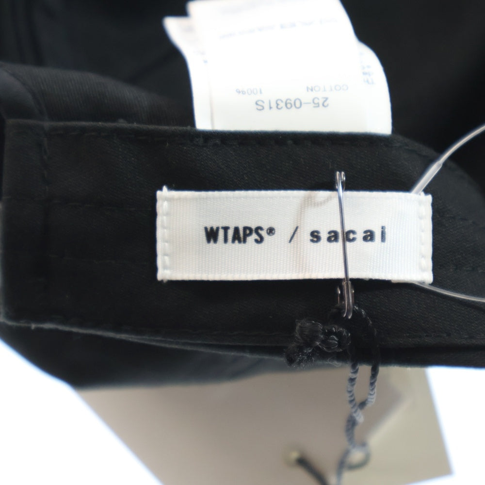 Sacai(サカイ) ×WTAPS Cotton Back Satin Cap 01 ダブルタップス ロゴ刺繍キャップ 帽子 ブラック 25-0931S