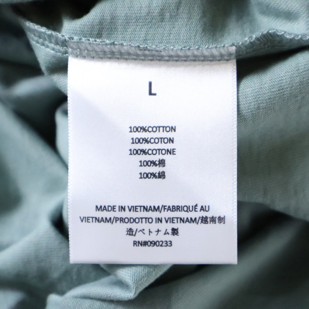 FEAR OF GOD ESSENTIALS(フィアオブゴッド エッセンシャルズ) L/S T-SHIRT ラバーロゴ 長袖Tシャツ ロンT ブルー