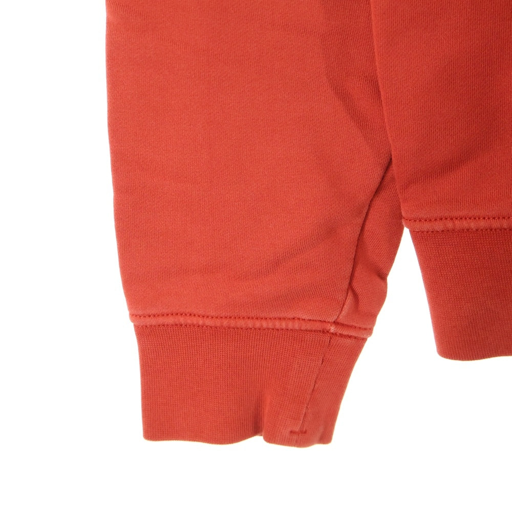 STONE ISLAND(ストーンアイランド) Sweatshirt ロゴワッペン クルーネックスウェットトレーナー レッド 701562751
