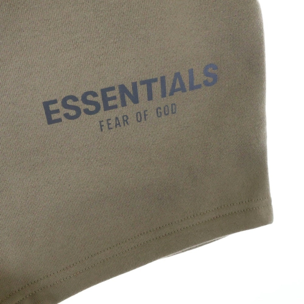 FEAR OF GOD ESSENTIALS(フィアオブゴッド エッセンシャルズ) SHORT PANTS リフレクターロゴ スウェットハーフパンツ ショーツ ベージュ