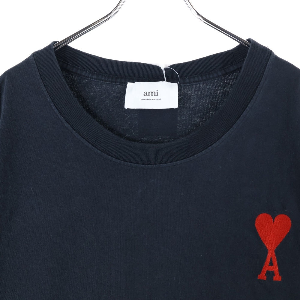 AMI Alexandre Mattiussi(アミアレクサンドルマテュッシ) AMI DE COEUR T-SHIRT ハートロゴ刺繍 半袖Tシャツ ブラック SPEUTS022.726