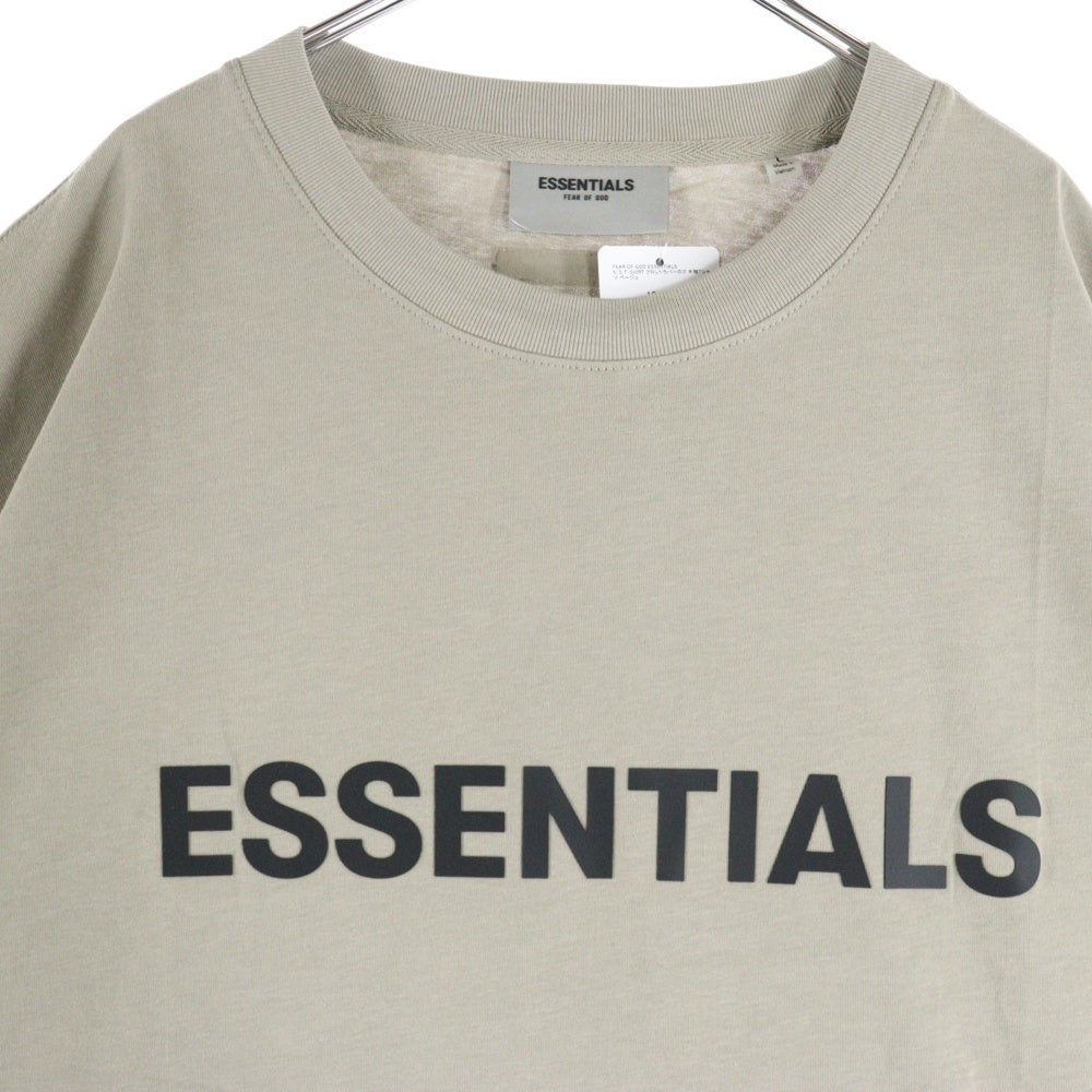 FEAR OF GOD ESSENTIALS(フィアオブゴッド エッセンシャルズ) S/S T-SHIRT フロントラバーロゴ 半袖Tシャツ ベージュ