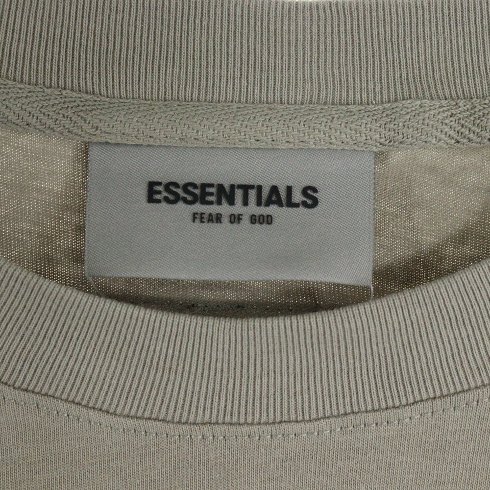 FEAR OF GOD ESSENTIALS(フィアオブゴッド エッセンシャルズ) S/S T-SHIRT バックラバーロゴ 半袖Tシャツ ベージュ