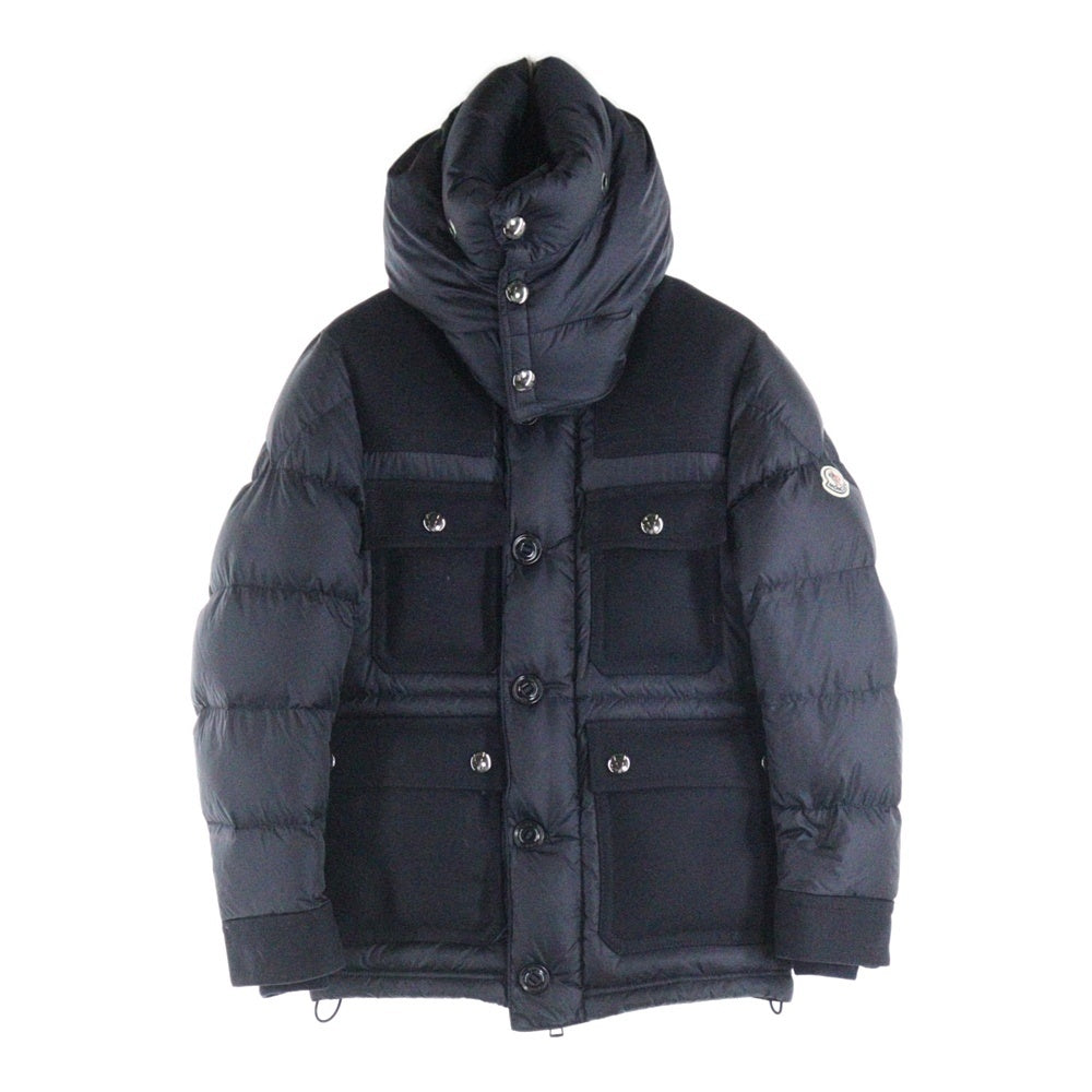 MONCLER(モンクレール) RILLIEUX GIUBBOTTO リリューダウン×ウール切替 フード付き ダウンジャケット ブラック/ネイビー C20914190385 53227