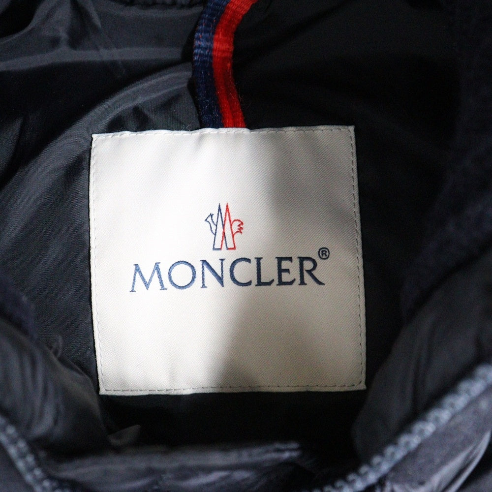 MONCLER(モンクレール) RILLIEUX GIUBBOTTO リリューダウン×ウール切替 フード付き ダウンジャケット ブラック/ネイビー C20914190385 53227