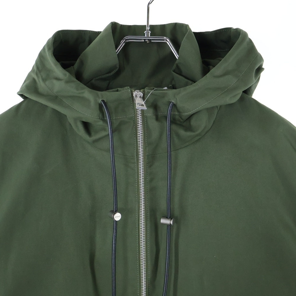 LOEWE(ロエベ) 24SS Military Parka レザーパッチ ブルゾン 3ウェイジップパーカー カーキ H526Y02W64