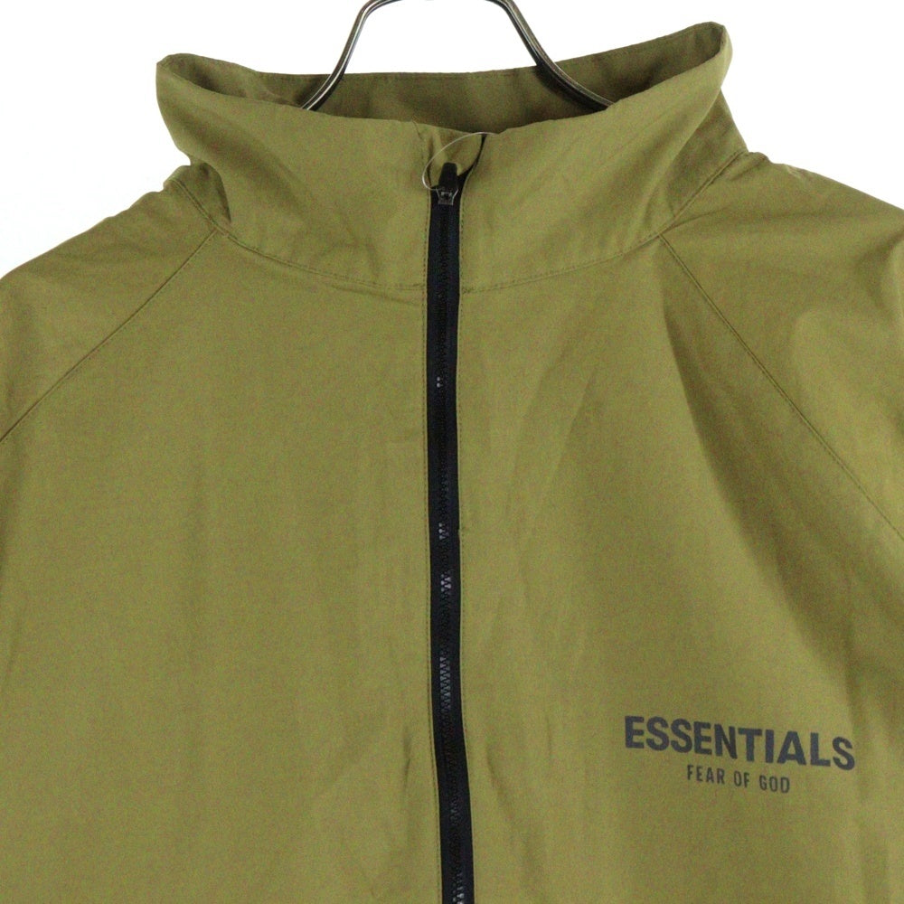 FEAR OF GOD ESSENTIALS(フィアオブゴッド エッセンシャルズ) HALF ZIP NYLON JACKET リフレクターロゴ ハーフジップナイロンジャケット ベージュ