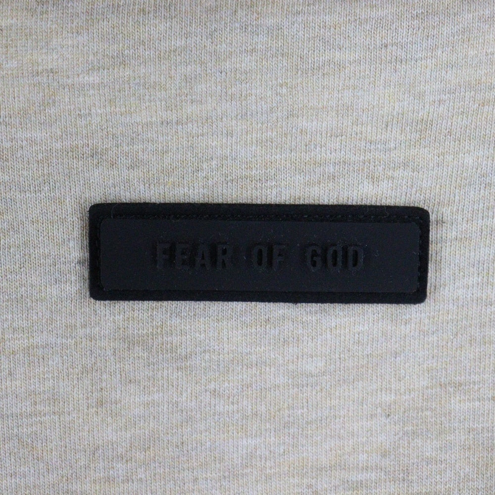 FEAR OF GOD ESSENTIALS(フィアオブゴッド エッセンシャルズ) L/S T-SHIRT ラバーロゴ オーバーサイズ長袖Tシャツ ロンT ベージュ