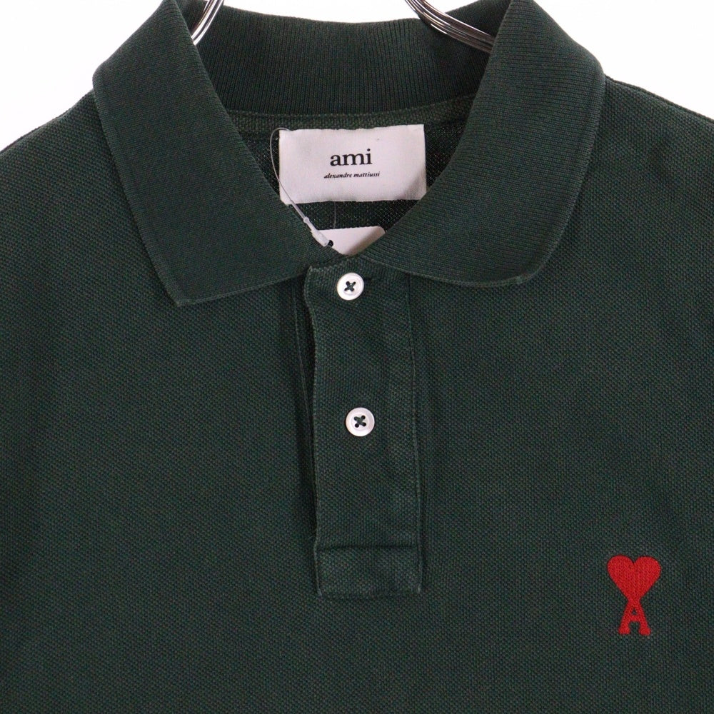 AMI Alexandre Mattiussi(アミアレクサンドルマテュッシ) Polo Shirt ハートロゴ刺繍 半袖ポロシャツ グリーン E22HPL001.760