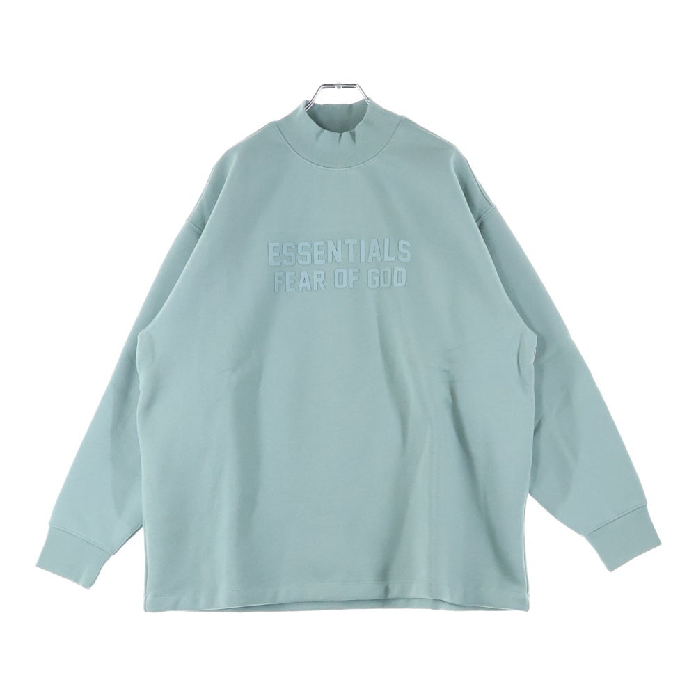 FEAR OF GOD ESSENTIALS(フィアオブゴッド エッセンシャルズ) SWEATSHIRT フロントラバーロゴ クルーネックスウェットトレーナー グリーン