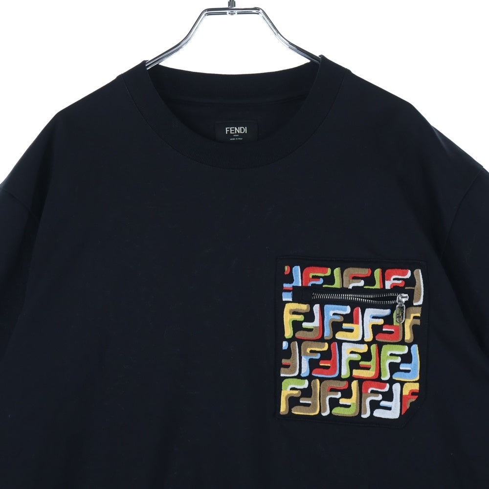 FENDI(フェンディ) ズッカ柄フロントポケット クルーネック半袖Tシャツ FY1257 ブラック/マルチ