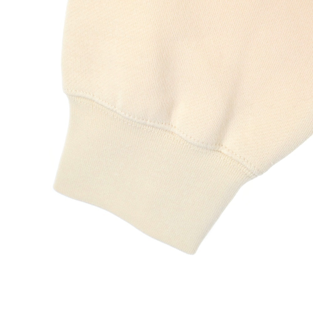 FEAR OF GOD ESSENTIALS(フィアオブゴッド エッセンシャルズ) SWEATSHIRT バックラバーロゴ クルーネックスウェットトレーナー アイボリー