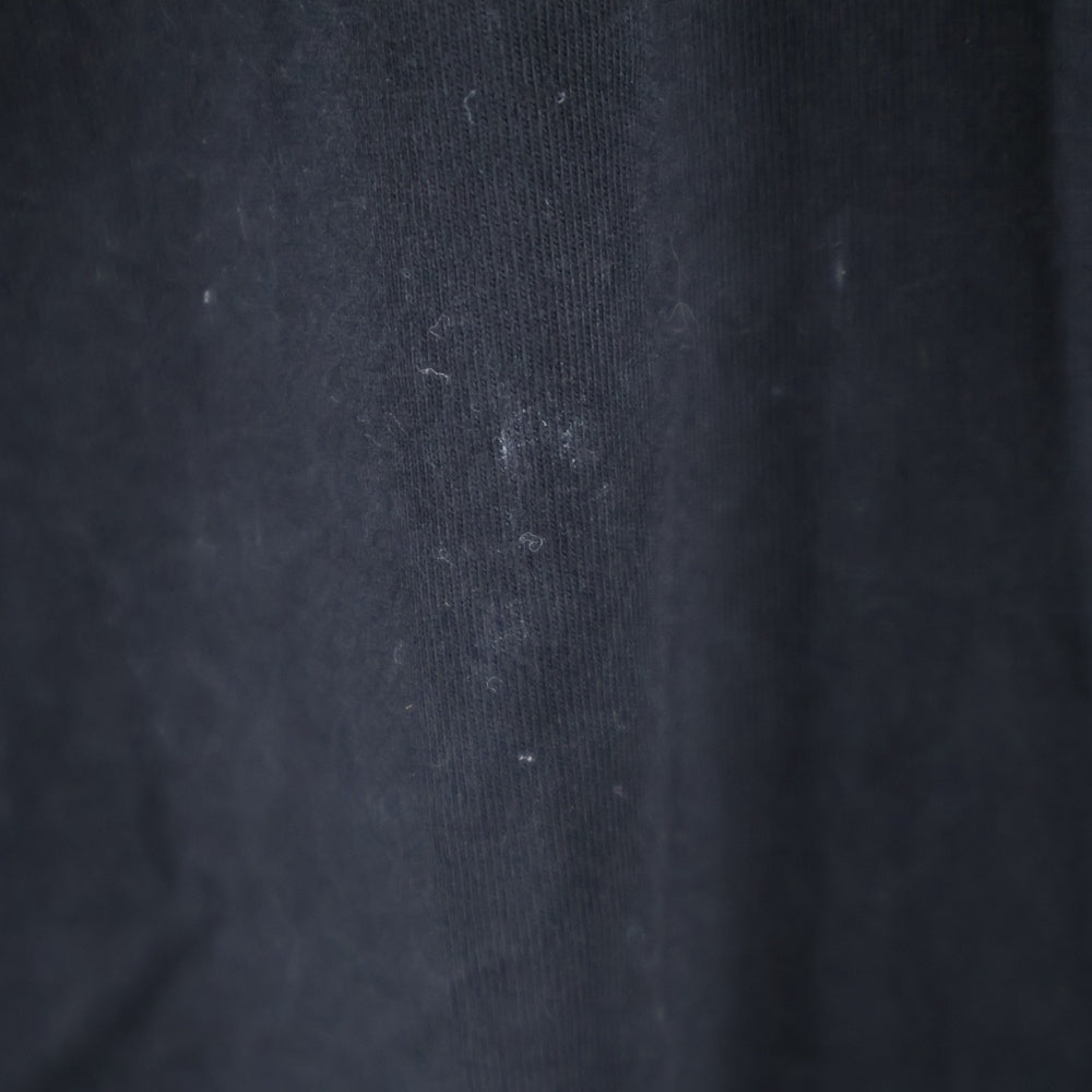 FEAR OF GOD ESSENTIALS(フィアオブゴッド エッセンシャルズ) ラバーフロントロゴ 半袖Tシャツ カットソー ブラック