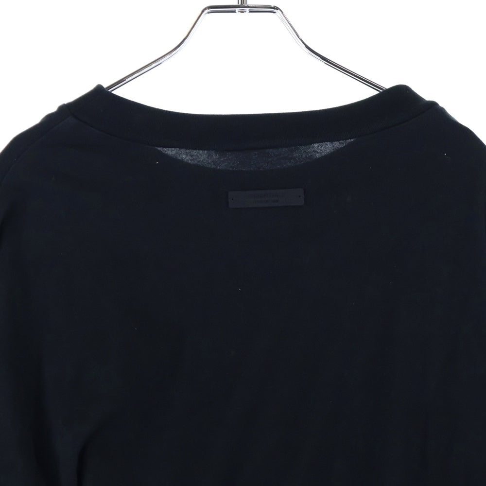 FEAR OF GOD ESSENTIALS(フィアオブゴッド エッセンシャルズ) L/S T-SHIRT フロントロゴ 長袖Tシャツ ロンT ブラック