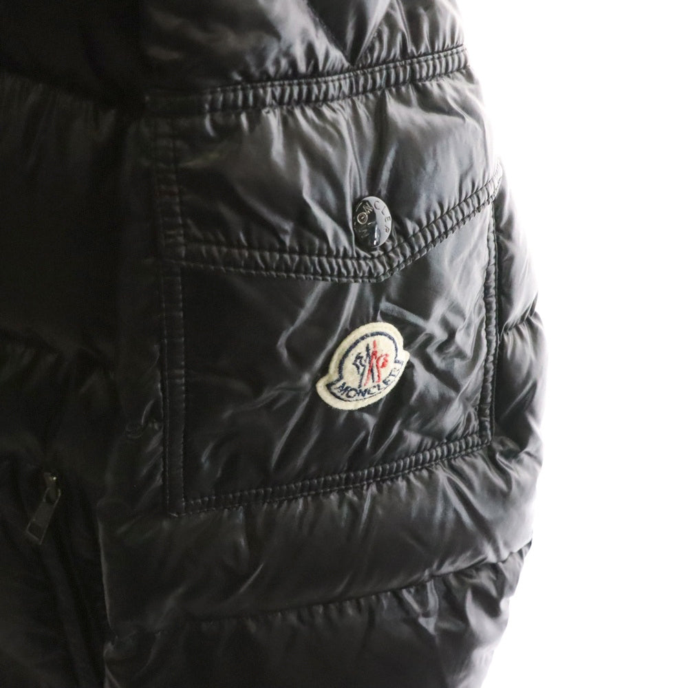 MONCLER(モンクレール) MAYA GIUBBOTTO マヤ ロゴワッペン ダウンジャケット ブラック C20914036605 68950