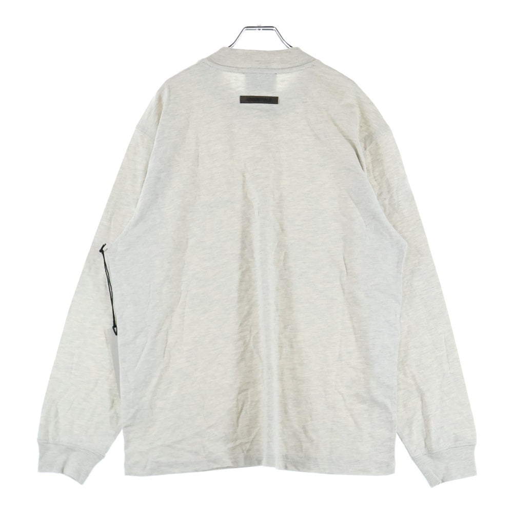 FEAR OF GOD ESSENTIALS(フィアオブゴッド エッセンシャルズ) L/S T-SHIRT リフレクターロゴ 長袖Tシャツ ロンT グレージュ