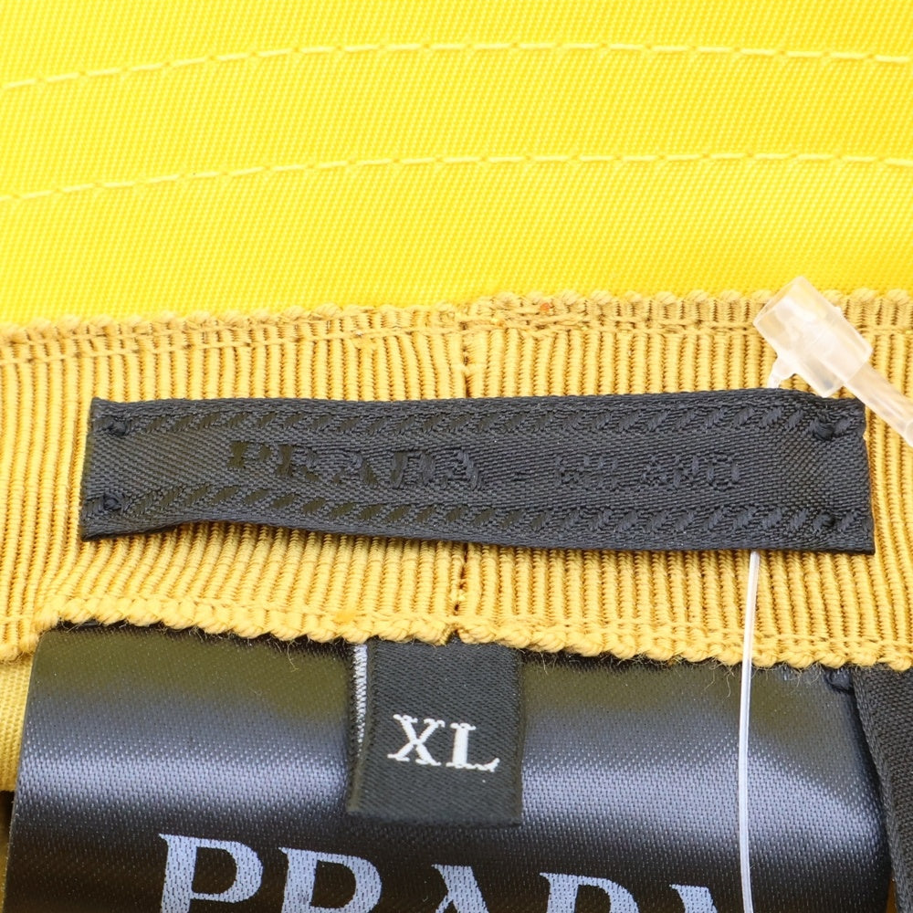 PRADA(プラダ) Re-Nylon トライアングルロゴ ミニポーチ付 ナイロンバケットハット イエロー 2HC282 2DMI