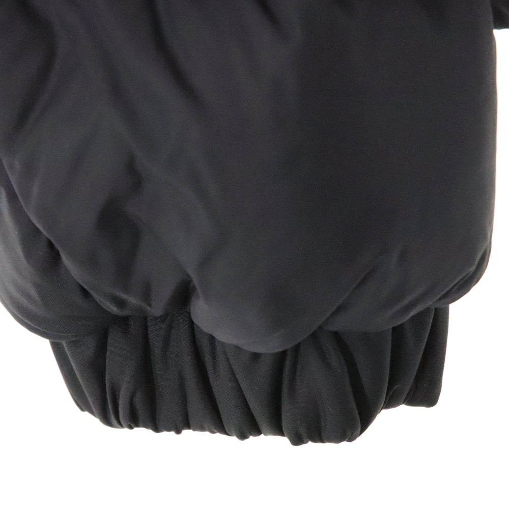 MONCLER(モンクレール) SERVIERES ロゴパッチ ダウンジャケット ネイビー E20914194085 68352