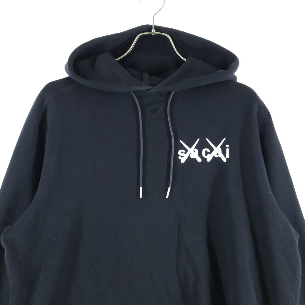 Sacai(サカイ) ×KAWS Embroidery Hoodie カウズ ロゴ刺繍 プルオーバースウェットパーカー フーディ ブラック 21-0283S