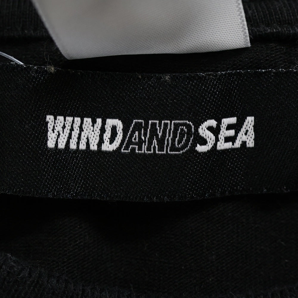 GOD SELECTION XXX(ゴッドセレクショントリプルエックス) ×WIND AND SEA ウィンダンシー ロゴプリント 半袖Tシャツ ブラック GN223