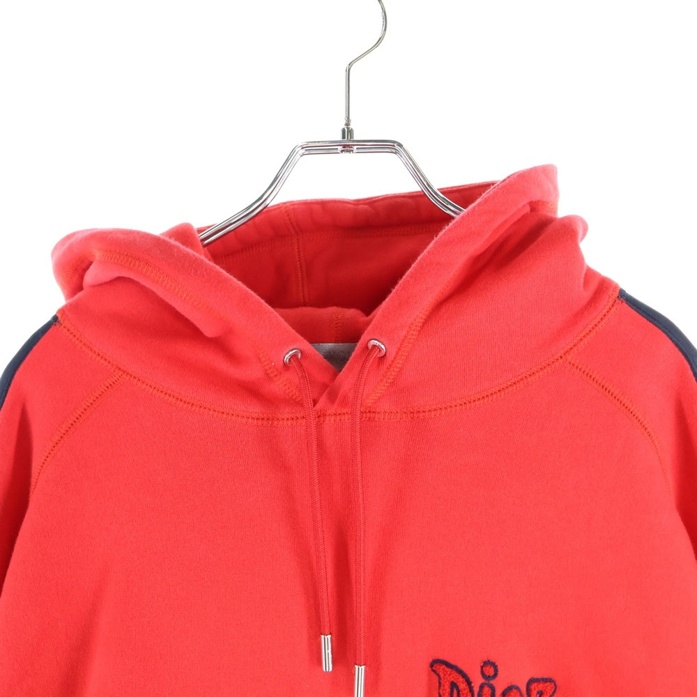 DIOR(ディオール) 21SS×STUSSY CHICAGO BULLS ショーンステューシー シカゴブルズ ロゴ刺繍プルオーバーパーカー レッド 183J653A0531