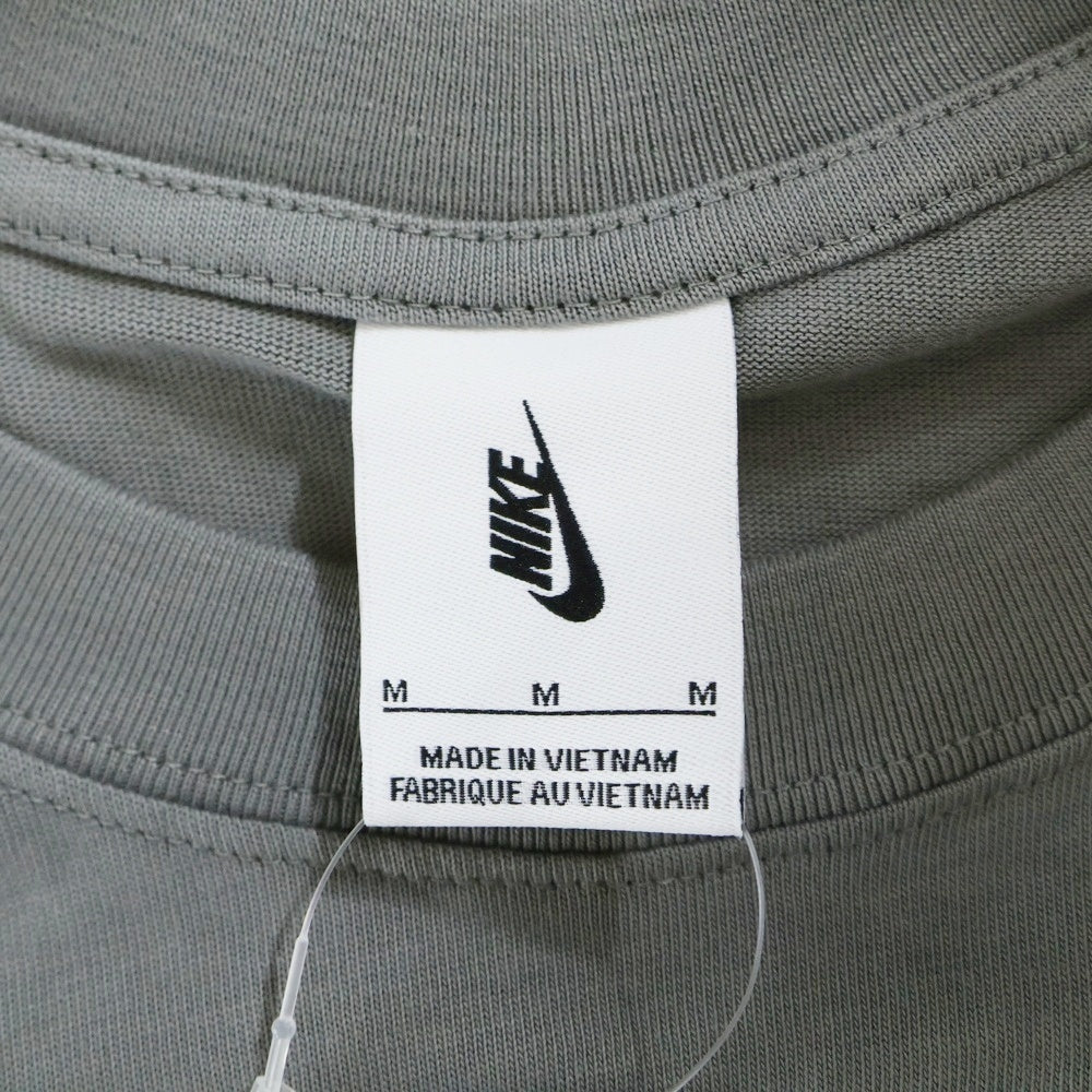 NIKE(ナイキ) ×Yu-Gi-Oh! Solo Swoosh Tee 遊戯王 半袖Tシャツ グレー IO7985-029