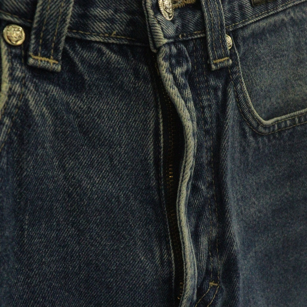 VERSACE JEANS COUTURE(ヴェルサーチジーンズクチュール) ロゴパッチ付き ストレッチデニムパンツ ジーンズ インディゴ