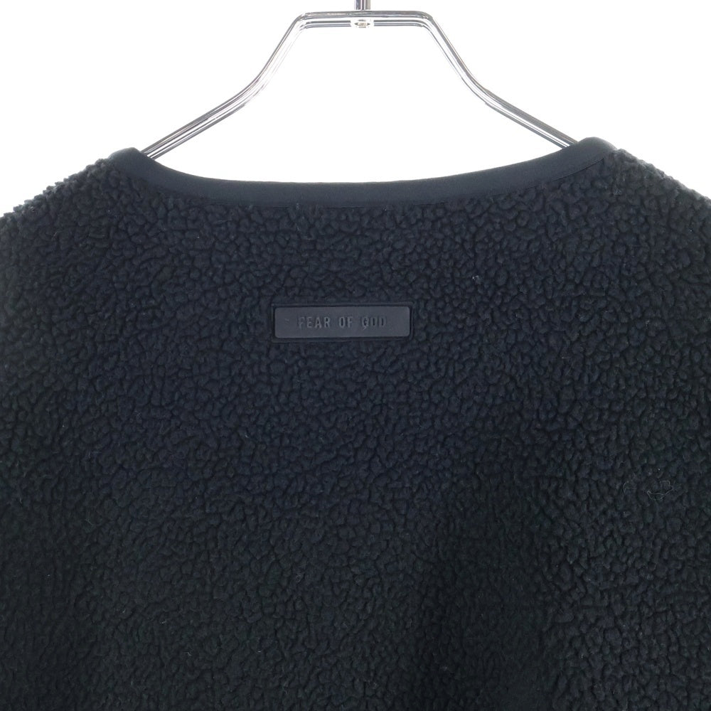 FEAR OF GOD ESSENTIALS(フィアオブゴッド エッセンシャルズ) FLEECE SWEATER ラバーロゴ ボアフリース クルーネックニットセーター ブラック