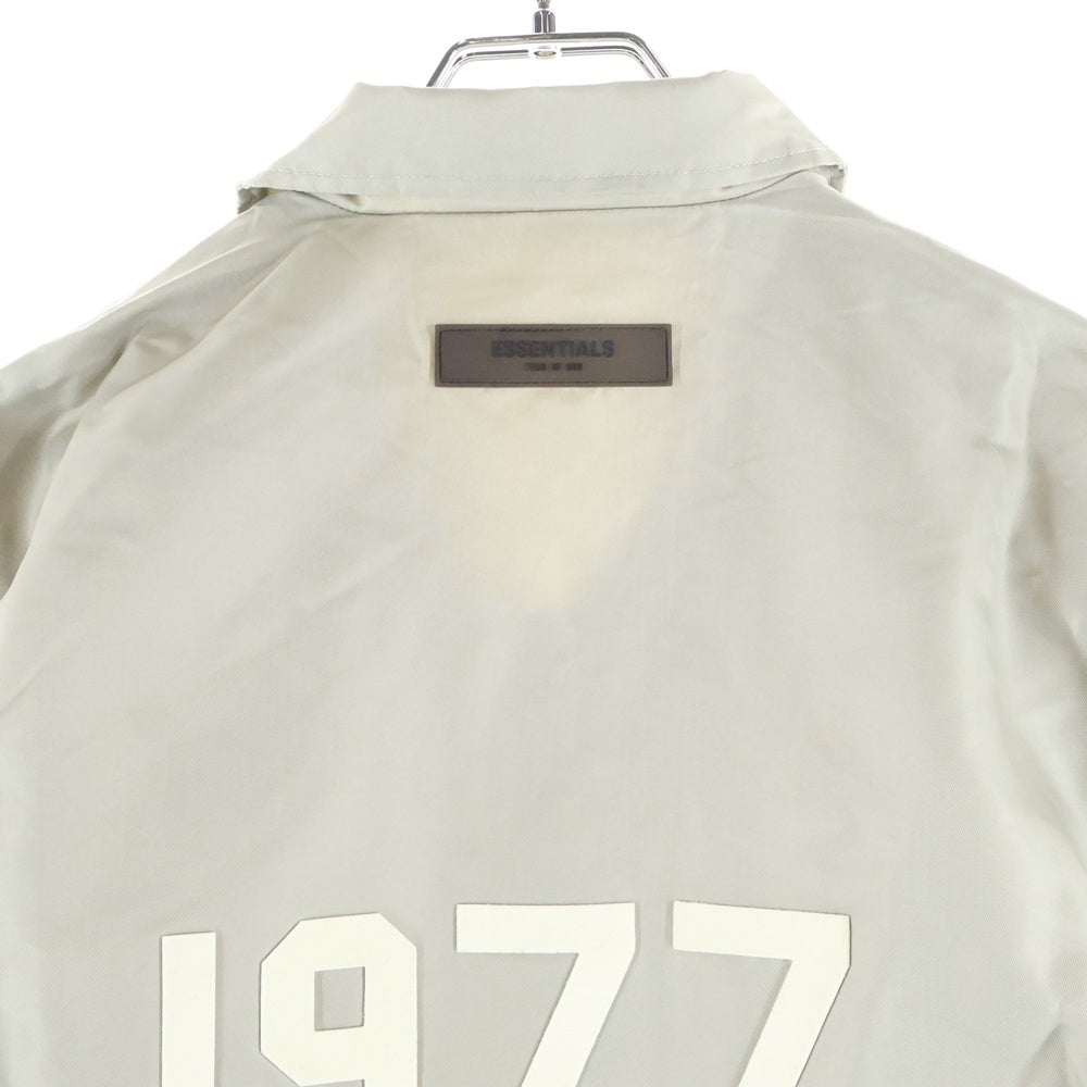 FEAR OF GOD ESSENTIALS(フィアオブゴッド エッセンシャルズ) NYLON COACH JACKET 1977 ナイロンコーチジャケット ベージュ