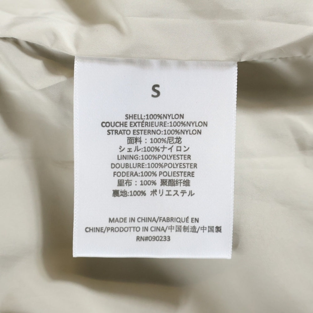 FEAR OF GOD ESSENTIALS(フィアオブゴッド エッセンシャルズ) NYLON COACH JACKET 1977 ナイロンコーチジャケット ベージュ