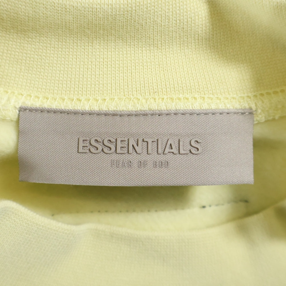 FEAR OF GOD ESSENTIALS(フィアオブゴッド エッセンシャルズ) SWEATSHIRT フェルトロゴ クルーネックスウェットトレーナー イエロー