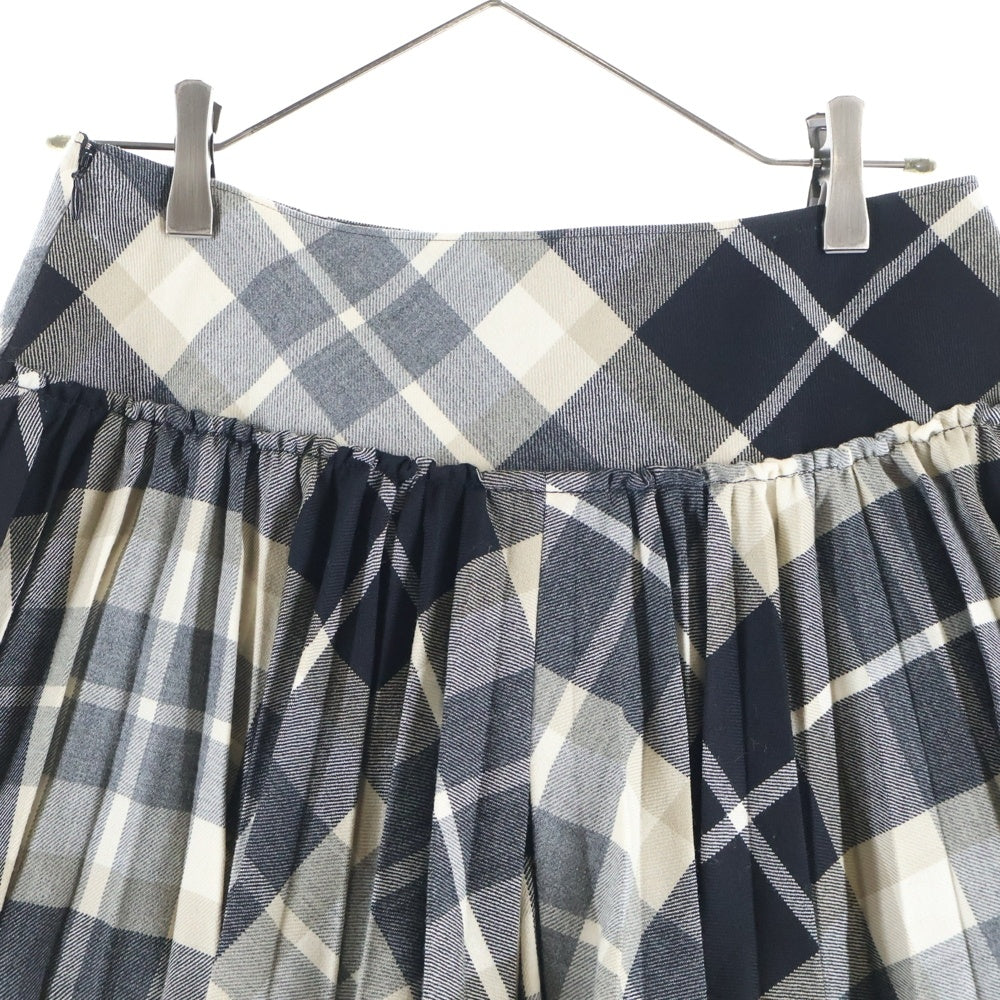 Burberry ブラック スカート 4Y Burberry ブラック スカート 4Y バーバリー黒スカート Burberry