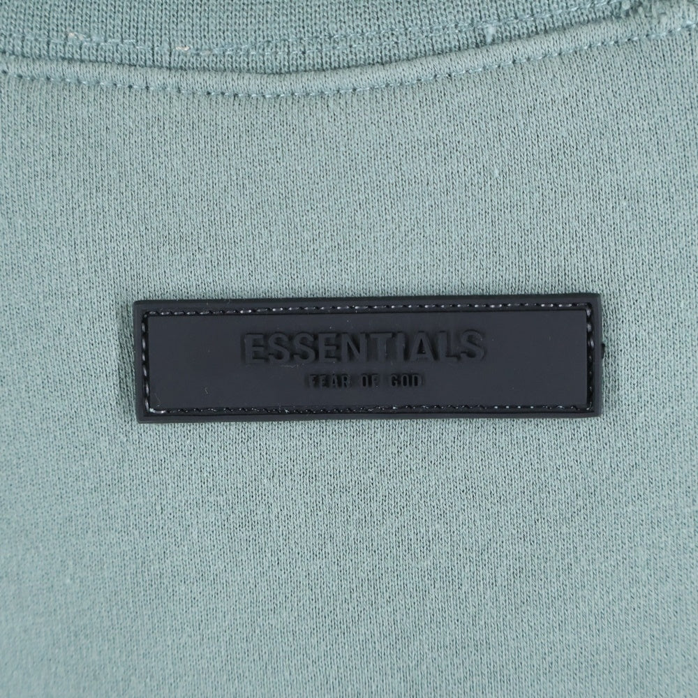 FEAR OF GOD ESSENTIALS(フィアオブゴッド エッセンシャルズ) SWEATSHRT ラバーロゴ クルーネックスウェットトレーナー グリーン