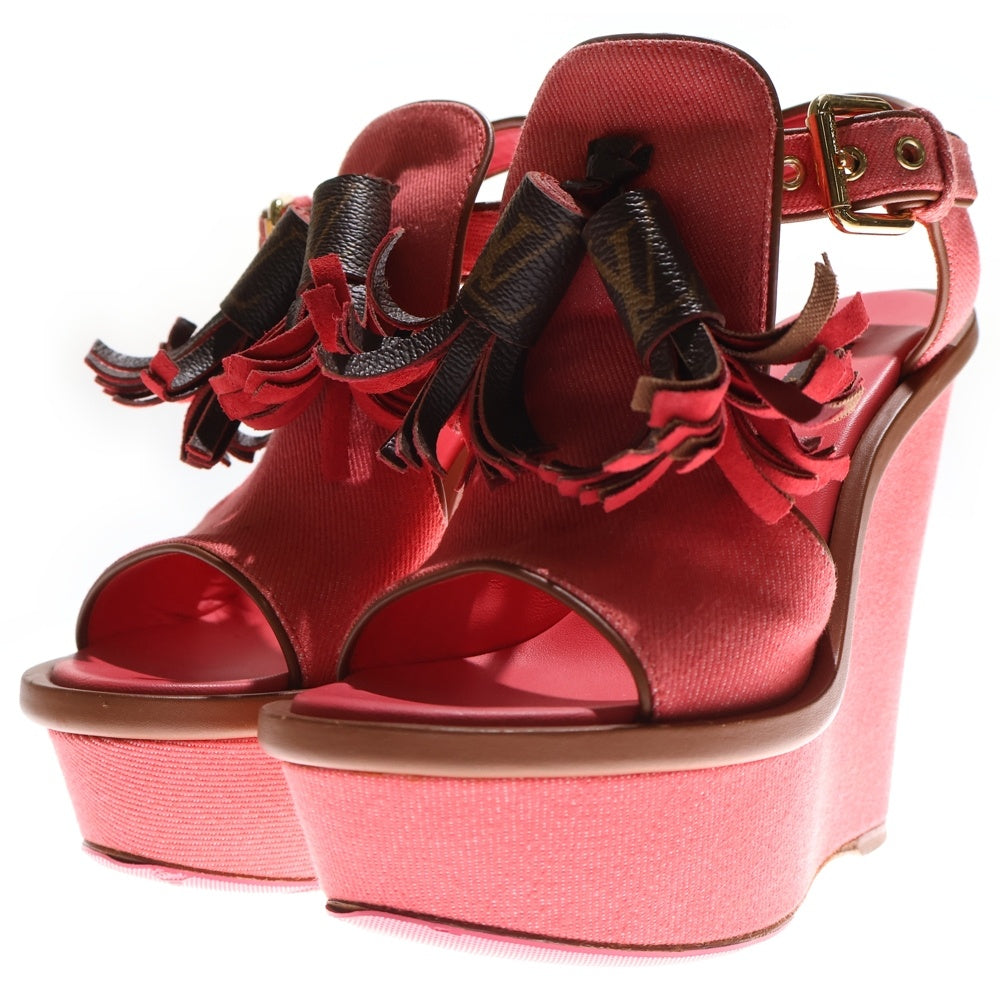 LOUIS VUITTON(ルイヴィトン) モノグラム スエード フリンジ ウェッジ サンダル レディース レッド