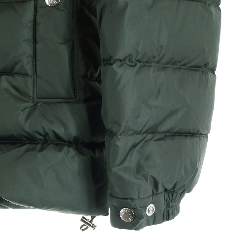 MONCLER(モンクレール) 15AW BREVAL ブレヴァル ワッペンロゴ ウール切り替え スタンドカラー ジップアップ ダウンジャケット カーキ A20914132785 54155