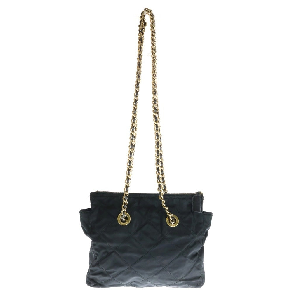 PRADA(プラダ) トライアングルロゴ ナイロン チェーン バッグ ブラック レディース