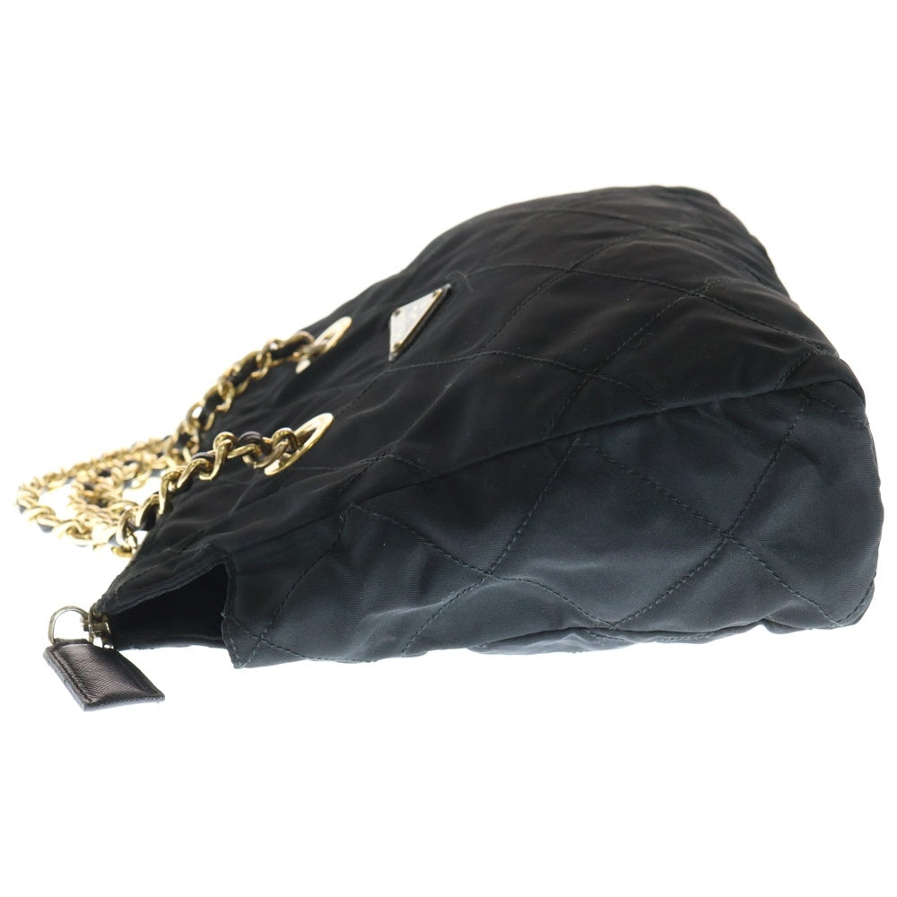 PRADA(プラダ) トライアングルロゴ ナイロン チェーン バッグ ブラック レディース