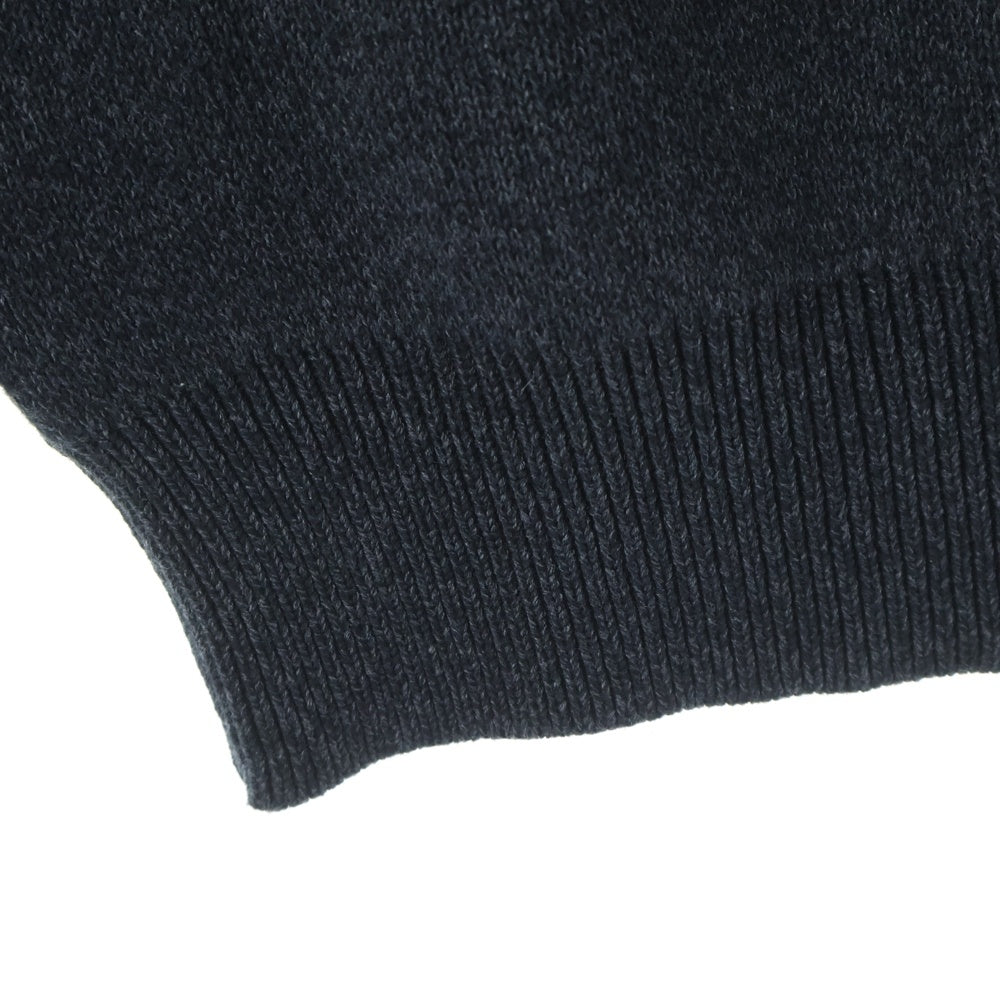 FEAR OF GOD ESSENTIALS(フィアオブゴッド エッセンシャルズ) KNIT SWEATER ロゴクルーネックニットセーター グレー