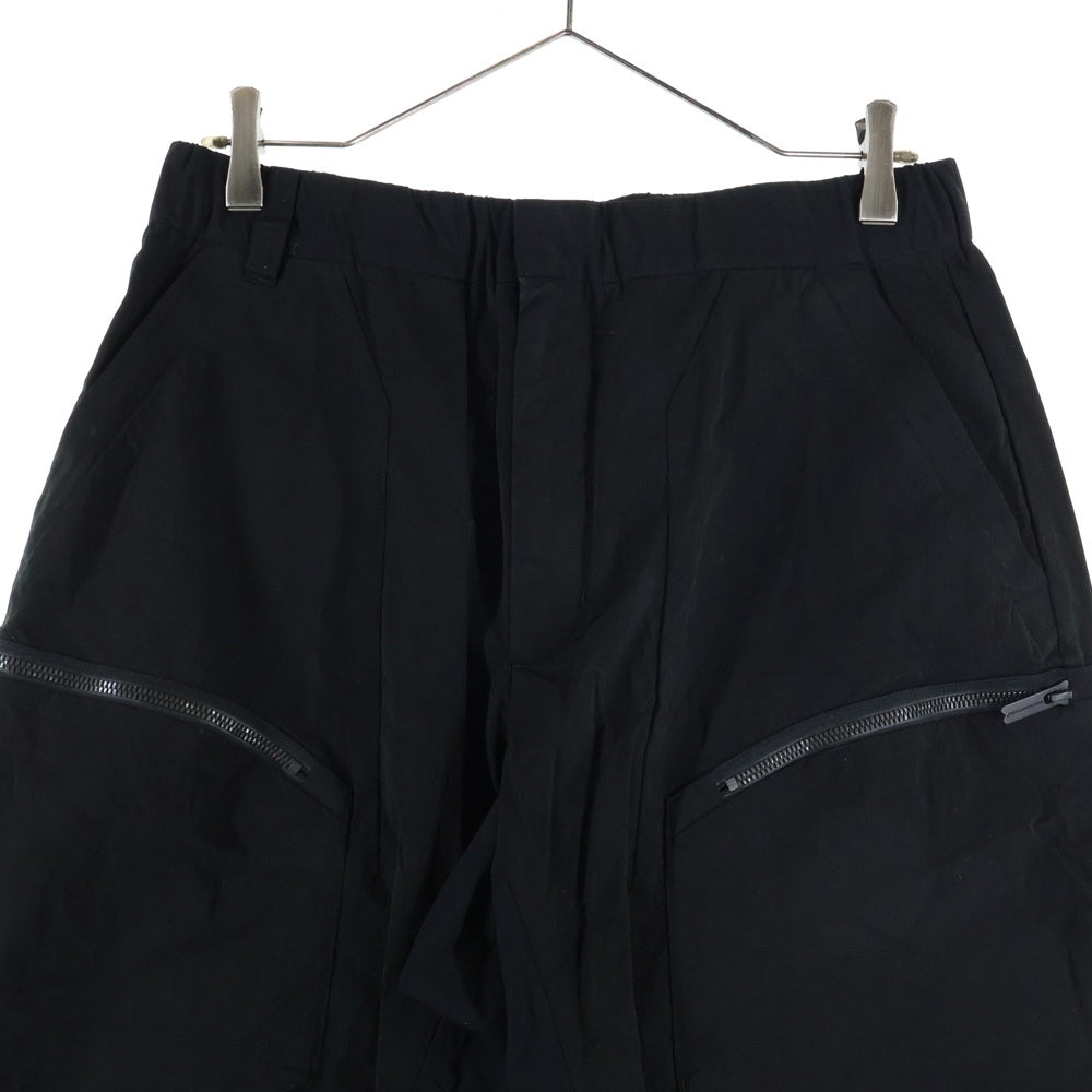 White Mountaineering(ホワイトマウンテニアリング) 25SS MOTERCYCLE PANTS モーターサイクル フロント ジップ ポケット パンツ ブラック BK2571401