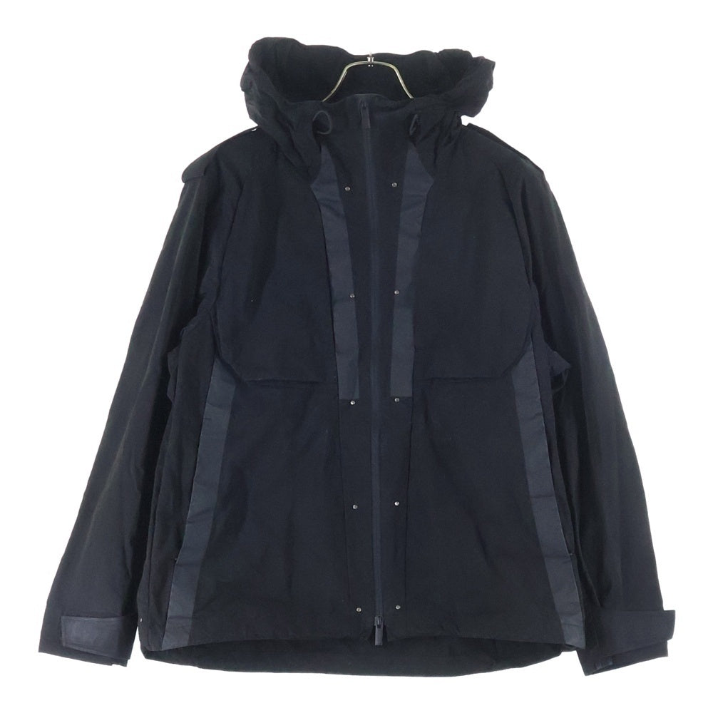 White Mountaineering(ホワイトマウンテニアリング) 25SS HOODED BLOUSON ジップアップ ナイロン フーデッド ジャケット ブラック BK2571201