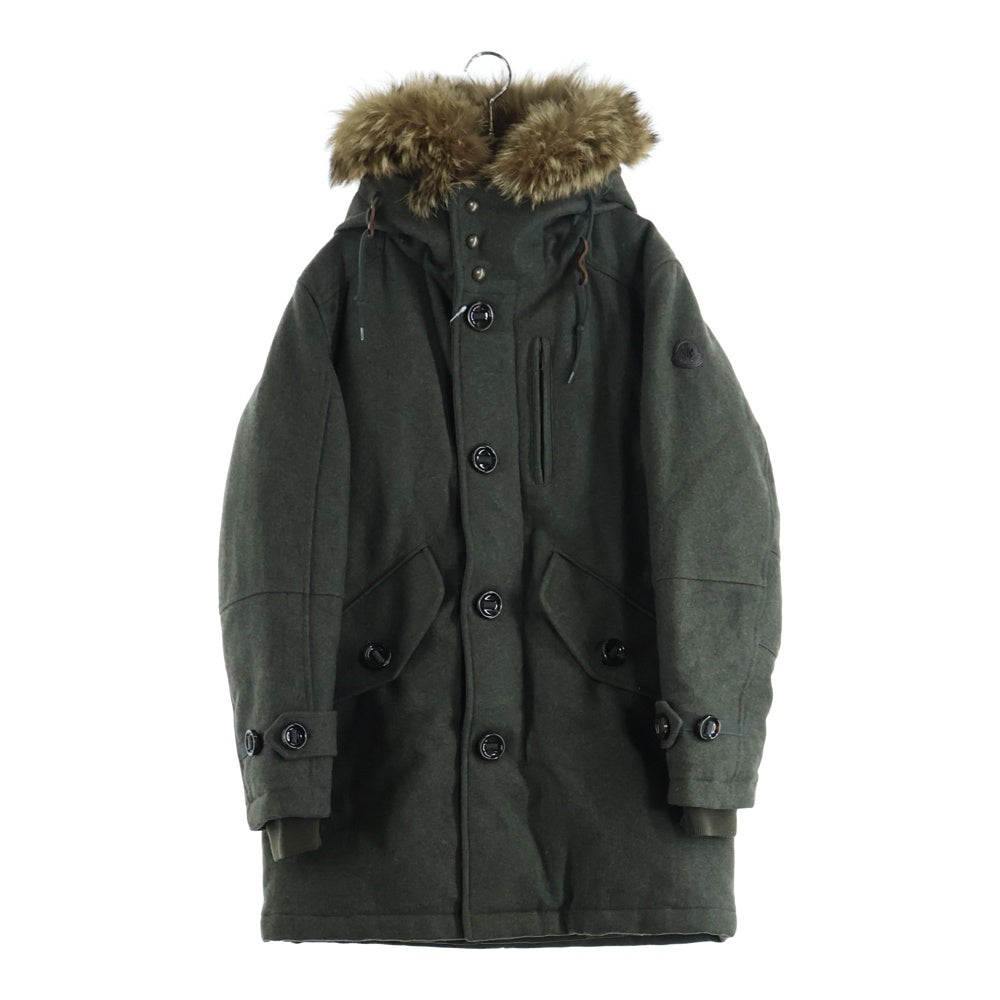 MONCLER(モンクレール) FAURE GIUBBOTTO 裏地コヨーテ ロゴワッペン ウールダウンコート グリーン 420914233115 57318
