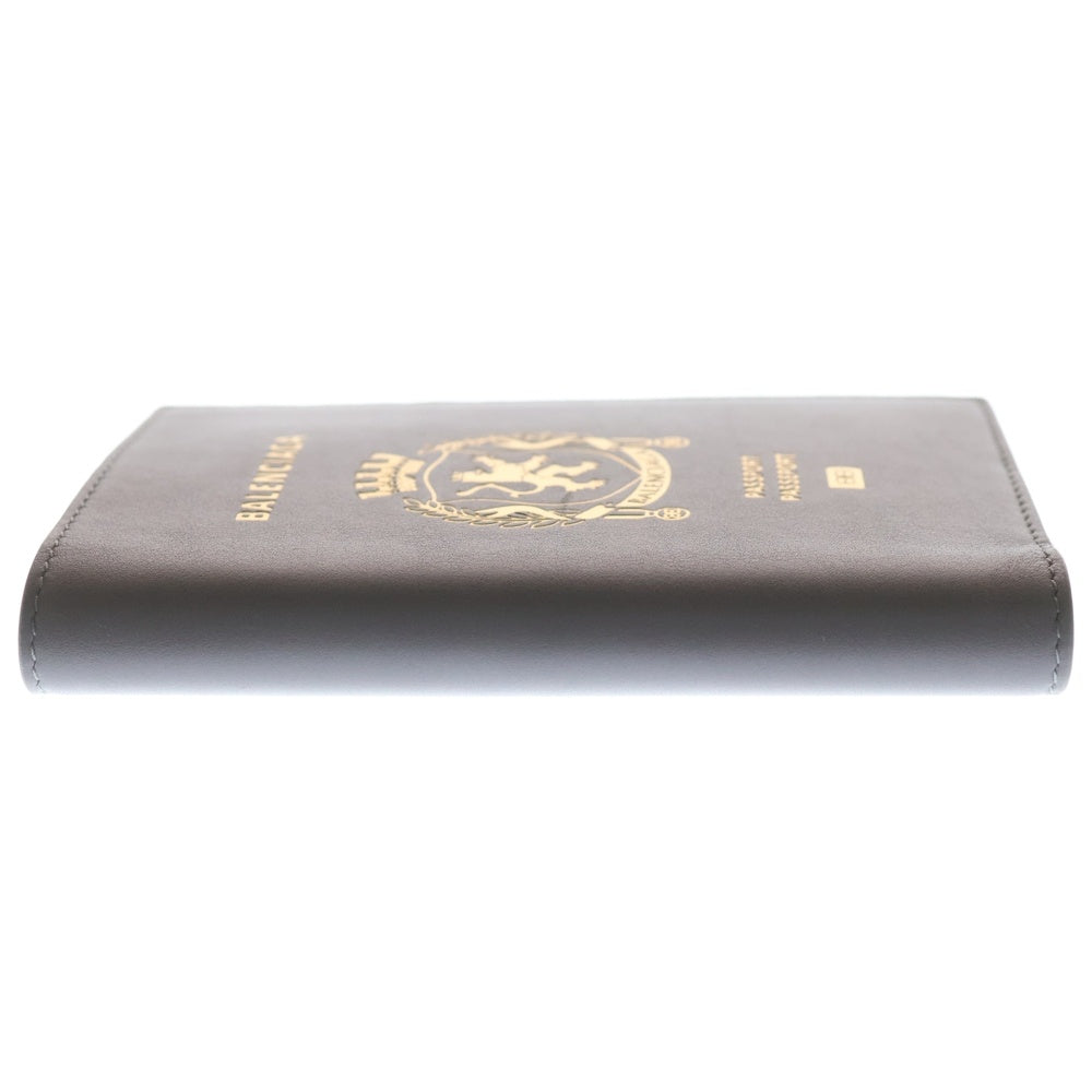 【新品未使用】BALENCIAGA レザー パスポートケース　バレンシアガ BALENCIAGA(バレンシアガ) カーフスキン パスポートホルダー グレー 787742