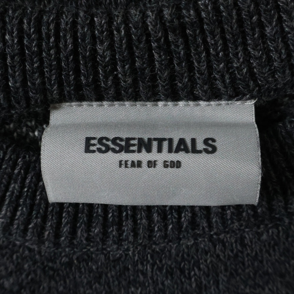 FEAR OF GOD ESSENTIALS(フィアオブゴッド エッセンシャルズ) KNIT SWEATER ジャガードロゴ クルーネックニットセーター グレー