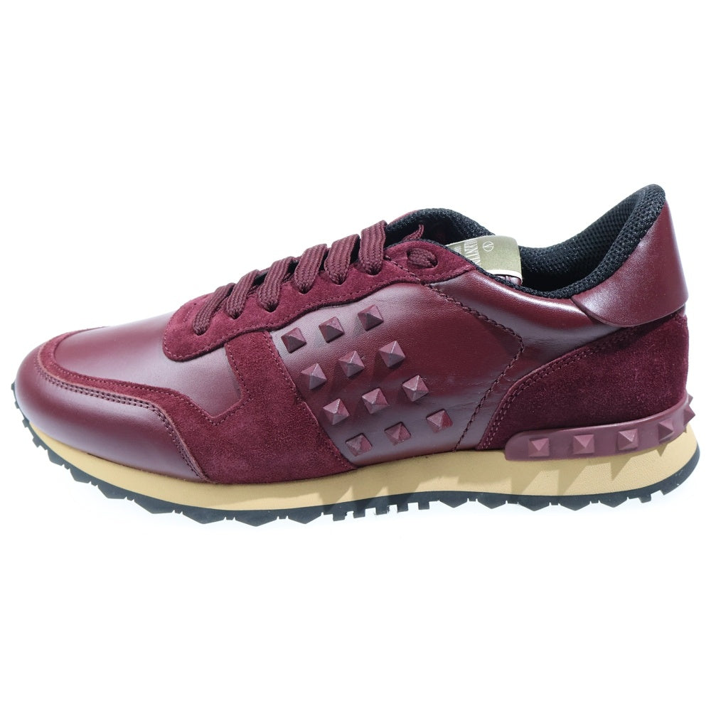 VALENTINO GARAVANI(ヴァレンチノガラヴァーニ) Rock Runner ロックスタッズ スウェード レザーローカットスニーカー バーガンディ